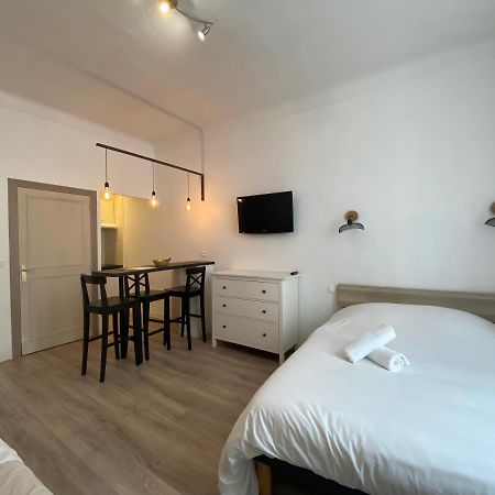 Appartements Foch คานส์ ภายนอก รูปภาพ