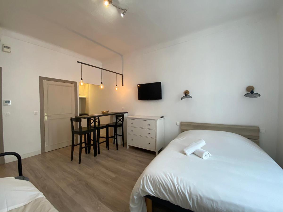 Appartements Foch คานส์ ภายนอก รูปภาพ